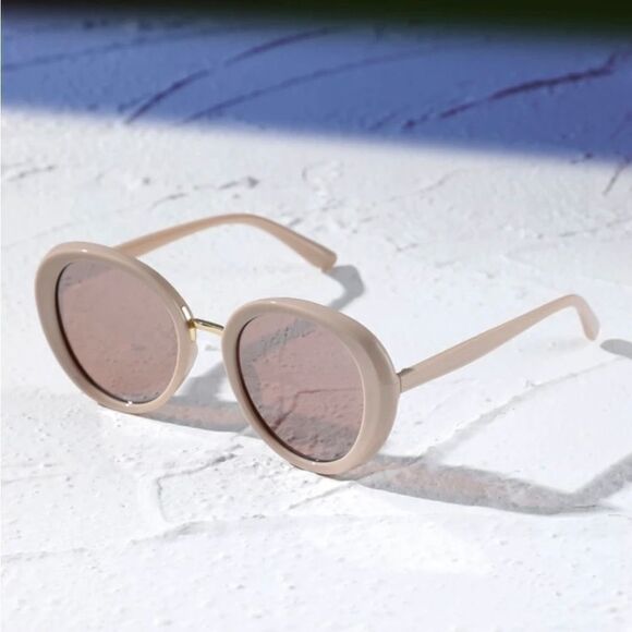 Light Brown & Gold Sunglasses - Picture 1 of 7